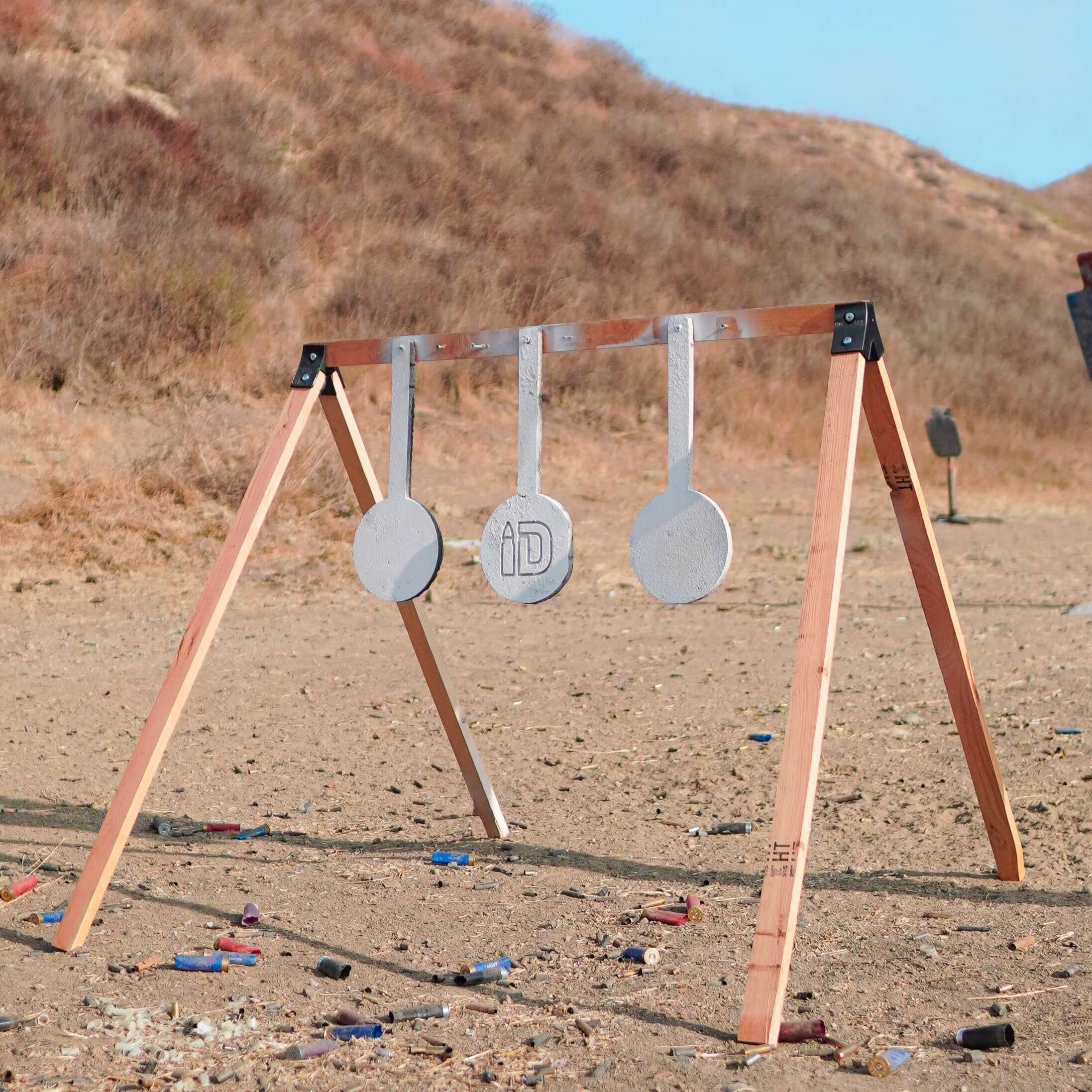 Shooting target gong rack 6 inch gongs self-healing