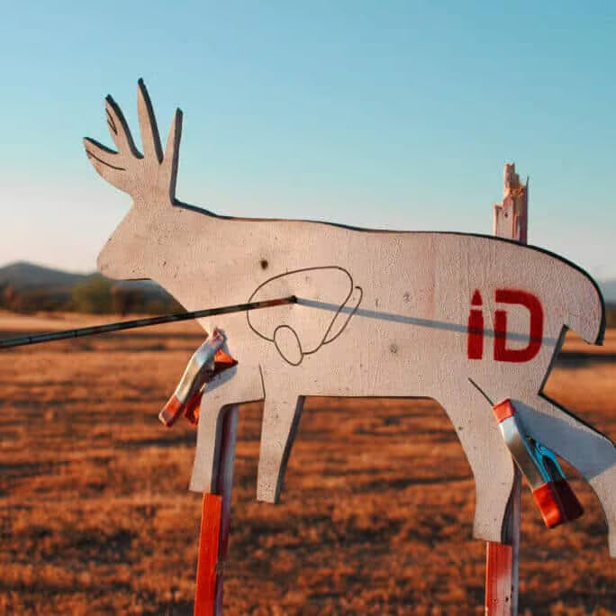 Infinity Deer Target - Silhouette